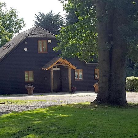 Oakside Lodge Guest House カンタベリー エクステリア 写真
