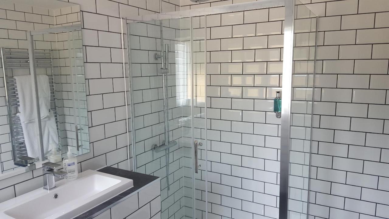 Oakside Lodge Guest House カンタベリー エクステリア 写真