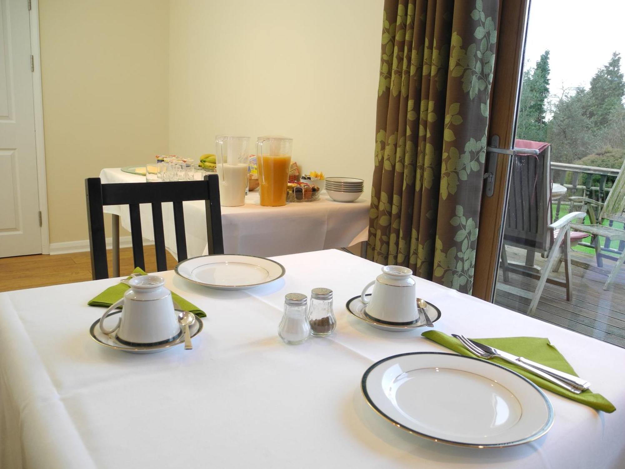 Oakside Lodge Guest House カンタベリー エクステリア 写真